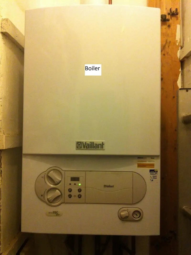 03 - Valiant boiler