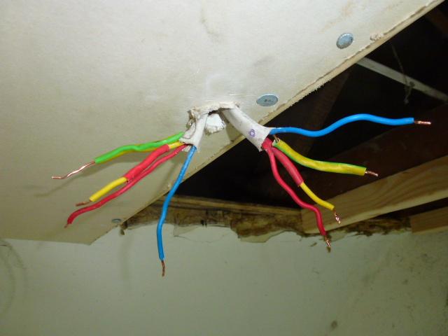 Ceiling wires