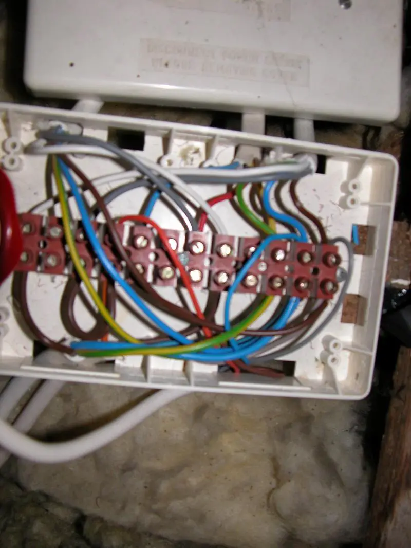 Installing Honeywell DT92E into Danfoss WB12 wiring box | DIYnot Forums