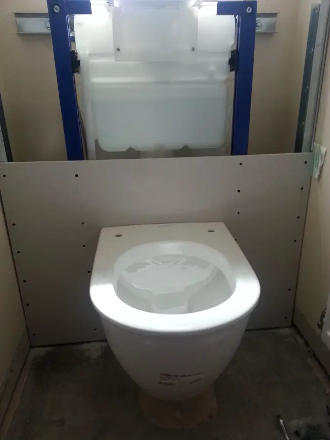 removable access pan for hidden cistern DIYnot Forums