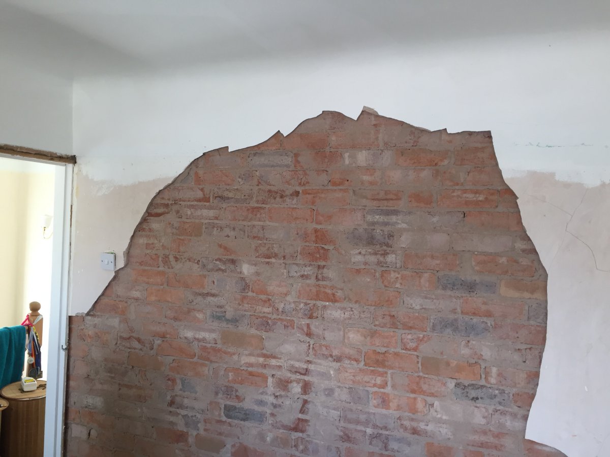Plaster falling off... Best way to repair... DIYnot Forums