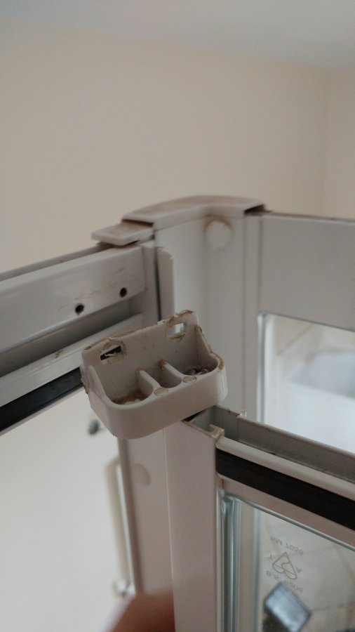 BiFold shower door fixtures DIYnot Forums