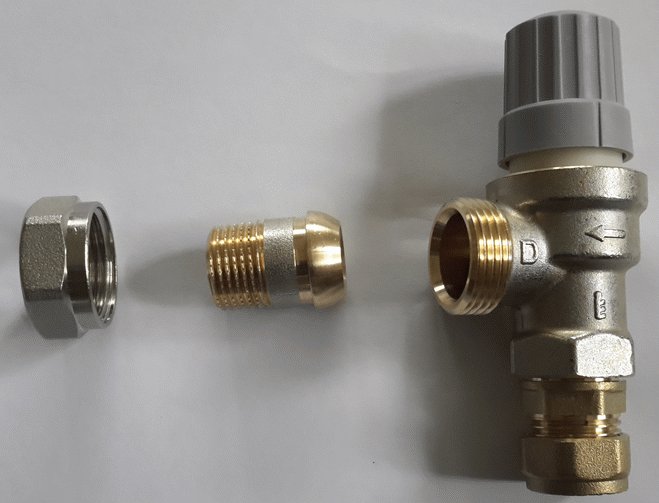 How best to make threaded fittings on radiator valves weep-proof ...