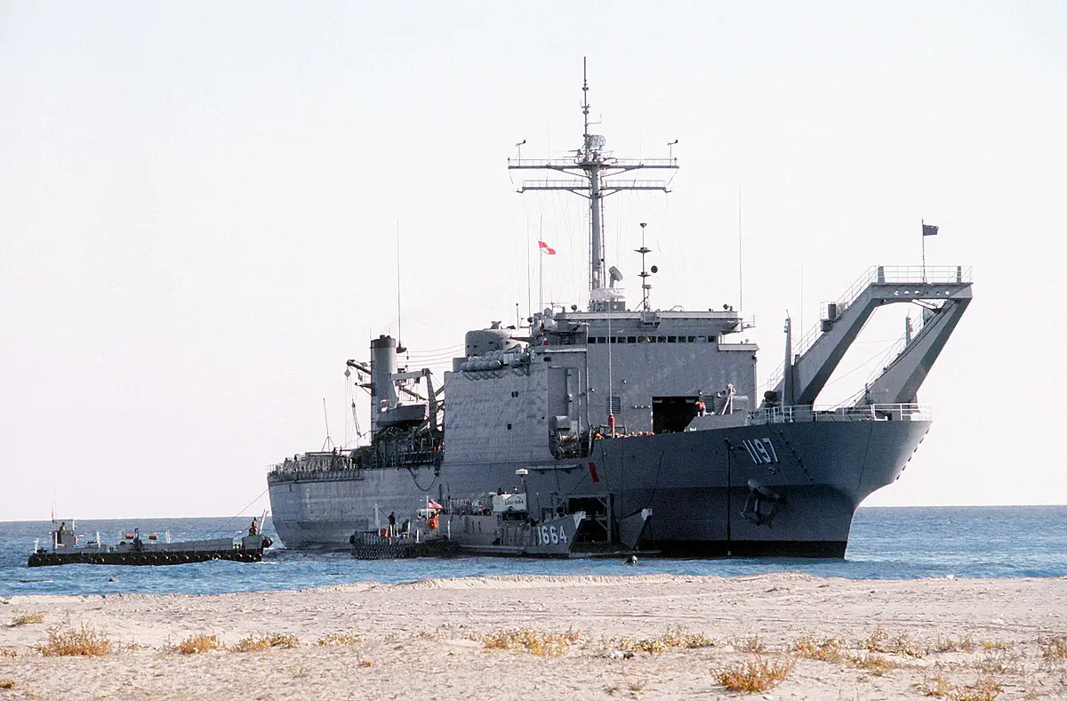 1200px-USS_Barnstable_County_(LST-1197)_stbd_bow_view.jpg