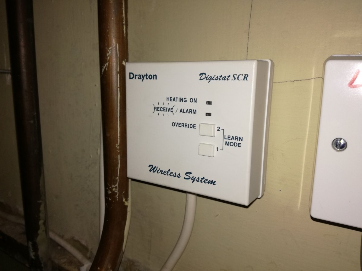 Self Installing Hive V1 DIYnot Forums