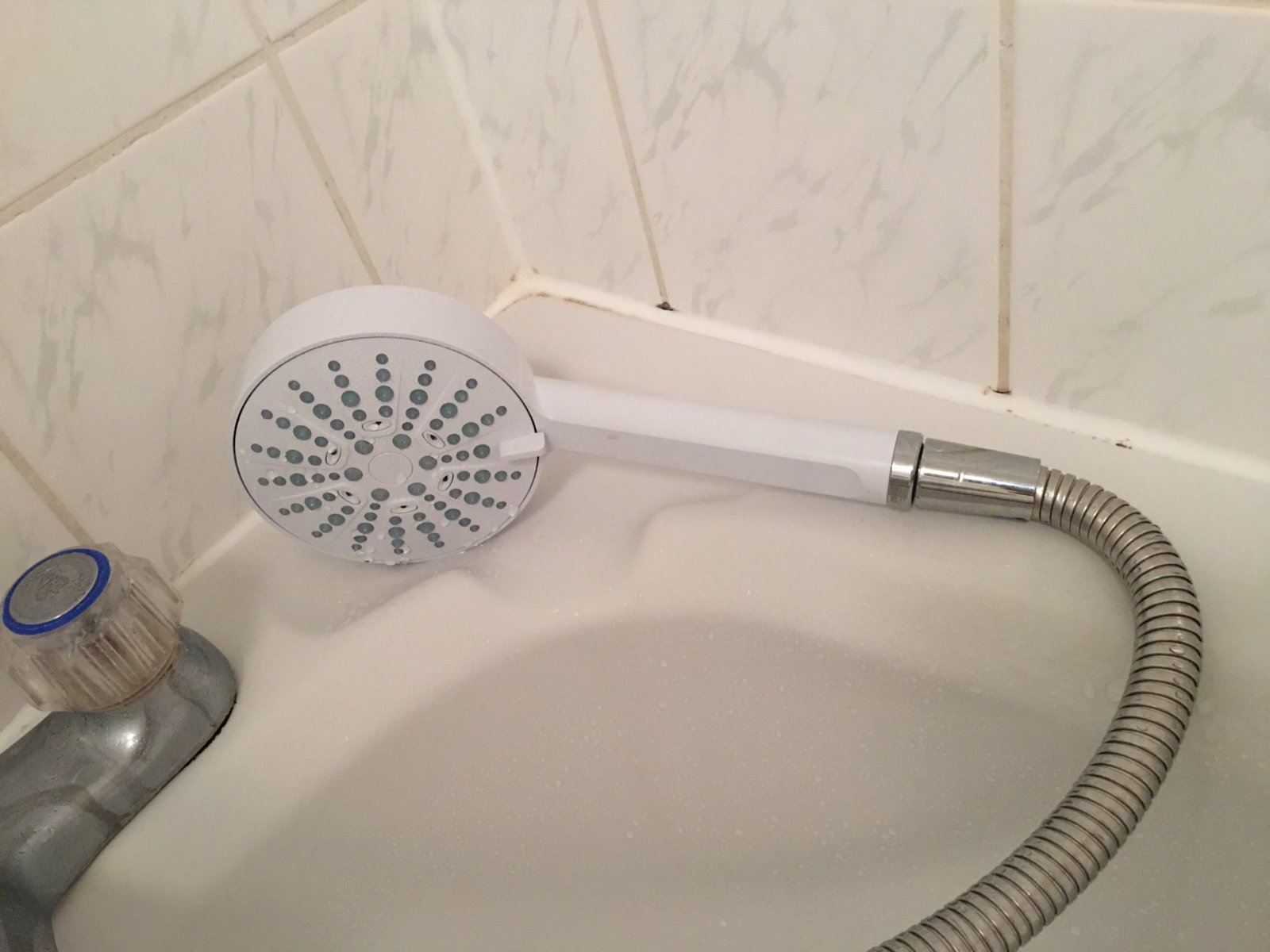 electric shower hose stops it working properly how to fix? DIYnot