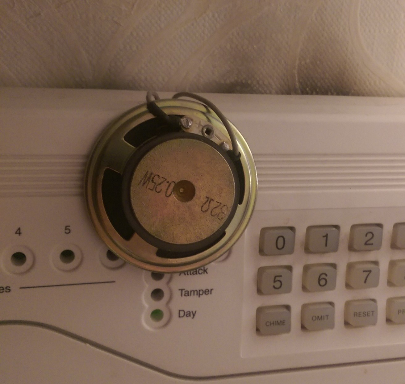burglar alarm internal speaker/siren DIYnot Forums
