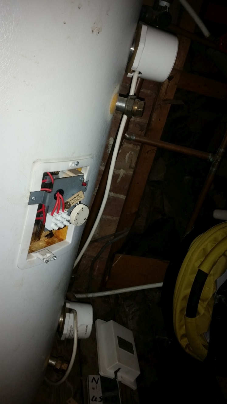 Increasing hot water temp in Megaflo CL210 cylinder - safe ? | DIYnot