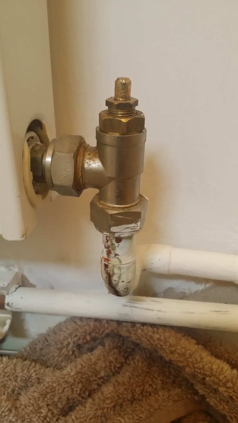 This joint leaking...what to do ? DIYnot Forums
