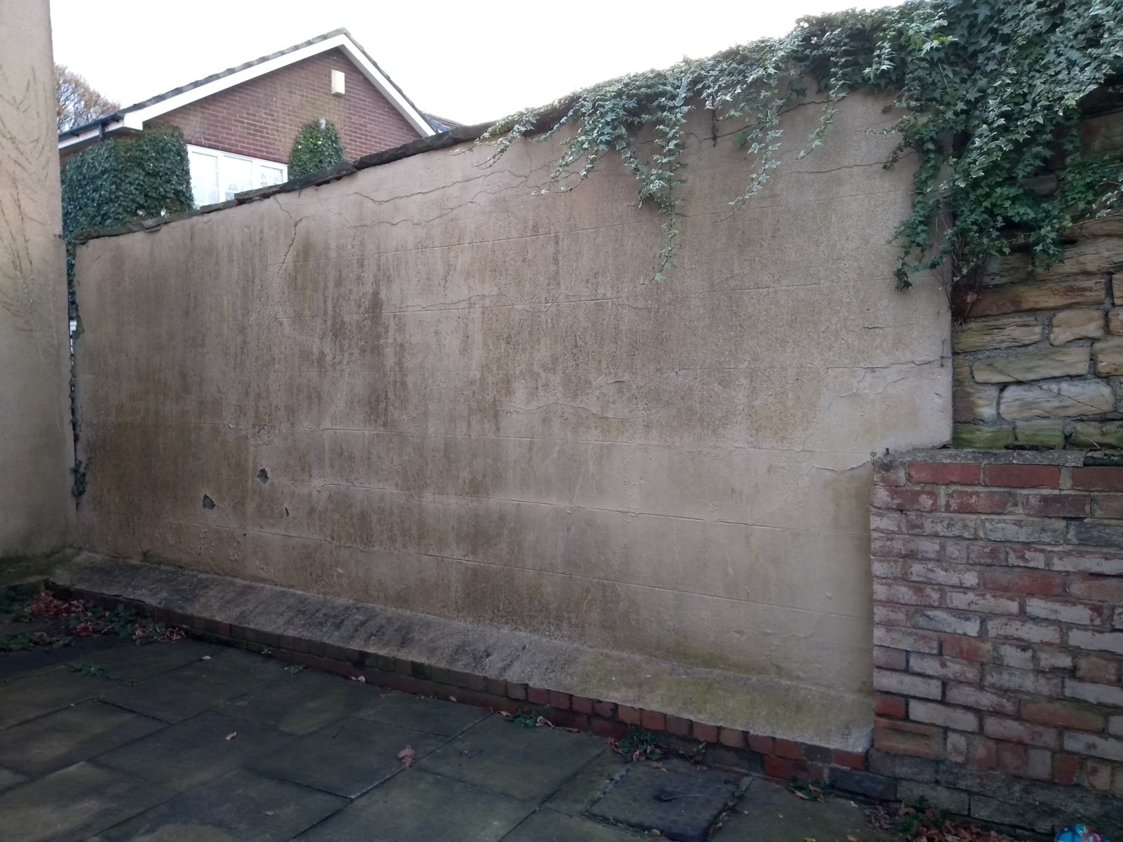 The leaning wall of worry. | DIYnot Forums