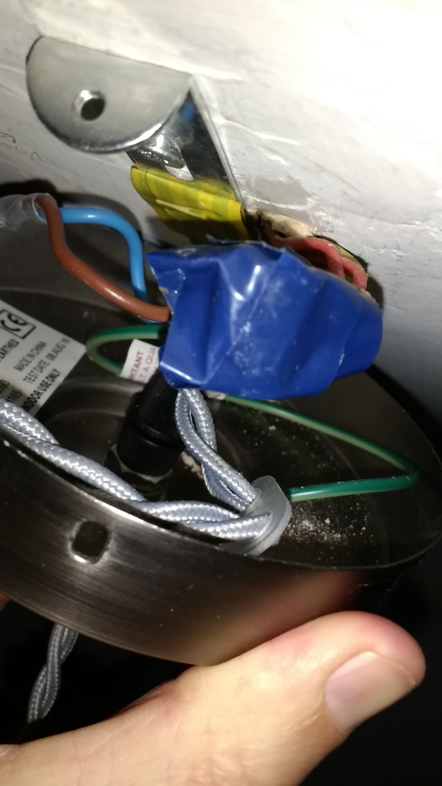 Ceiling Light Wiring Block Safe? DIYnot Forums
