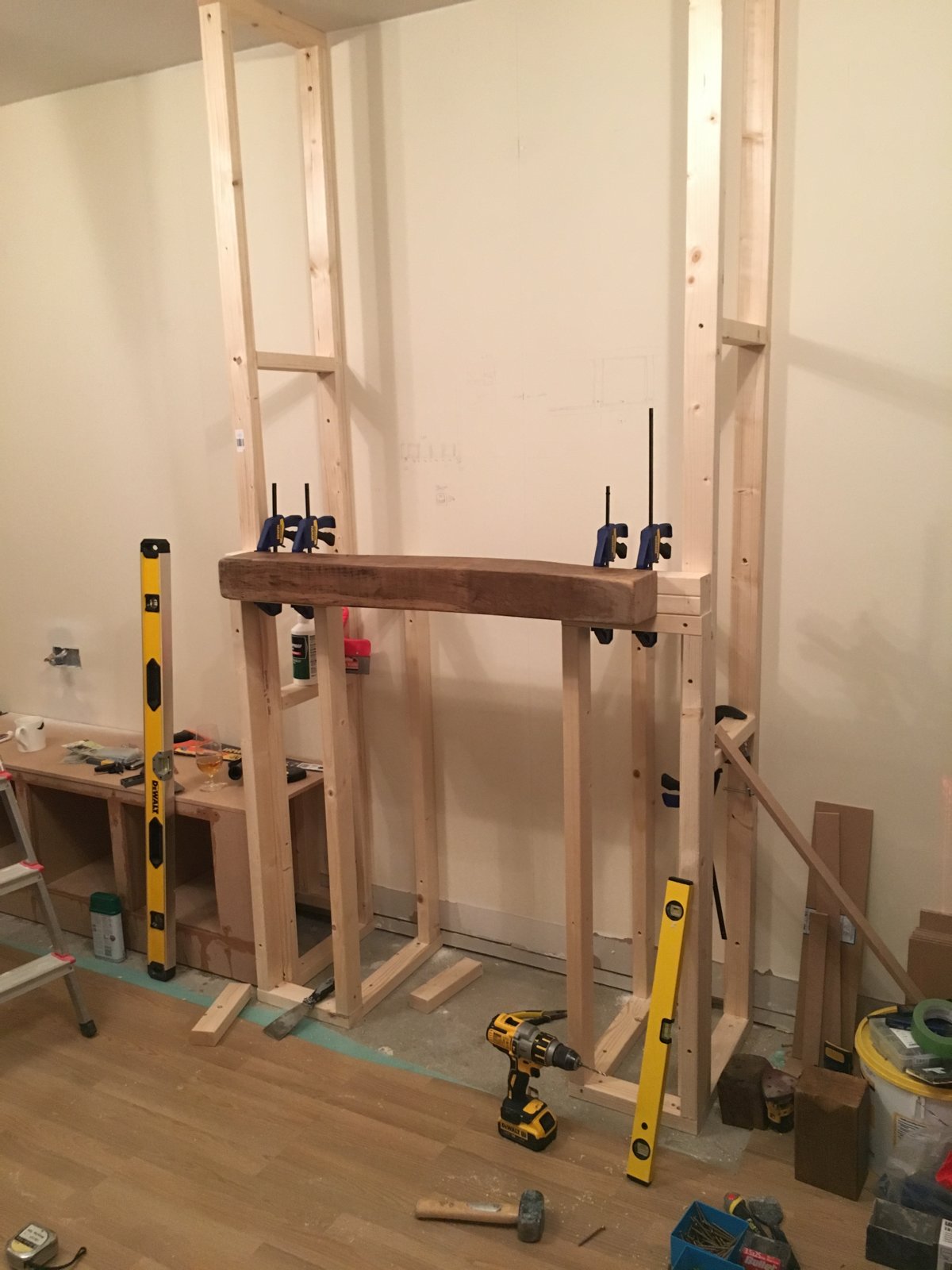 How to secure ‘floating’ mantle DIYnot Forums