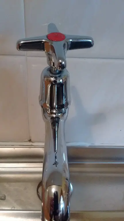 Bath tap washer size