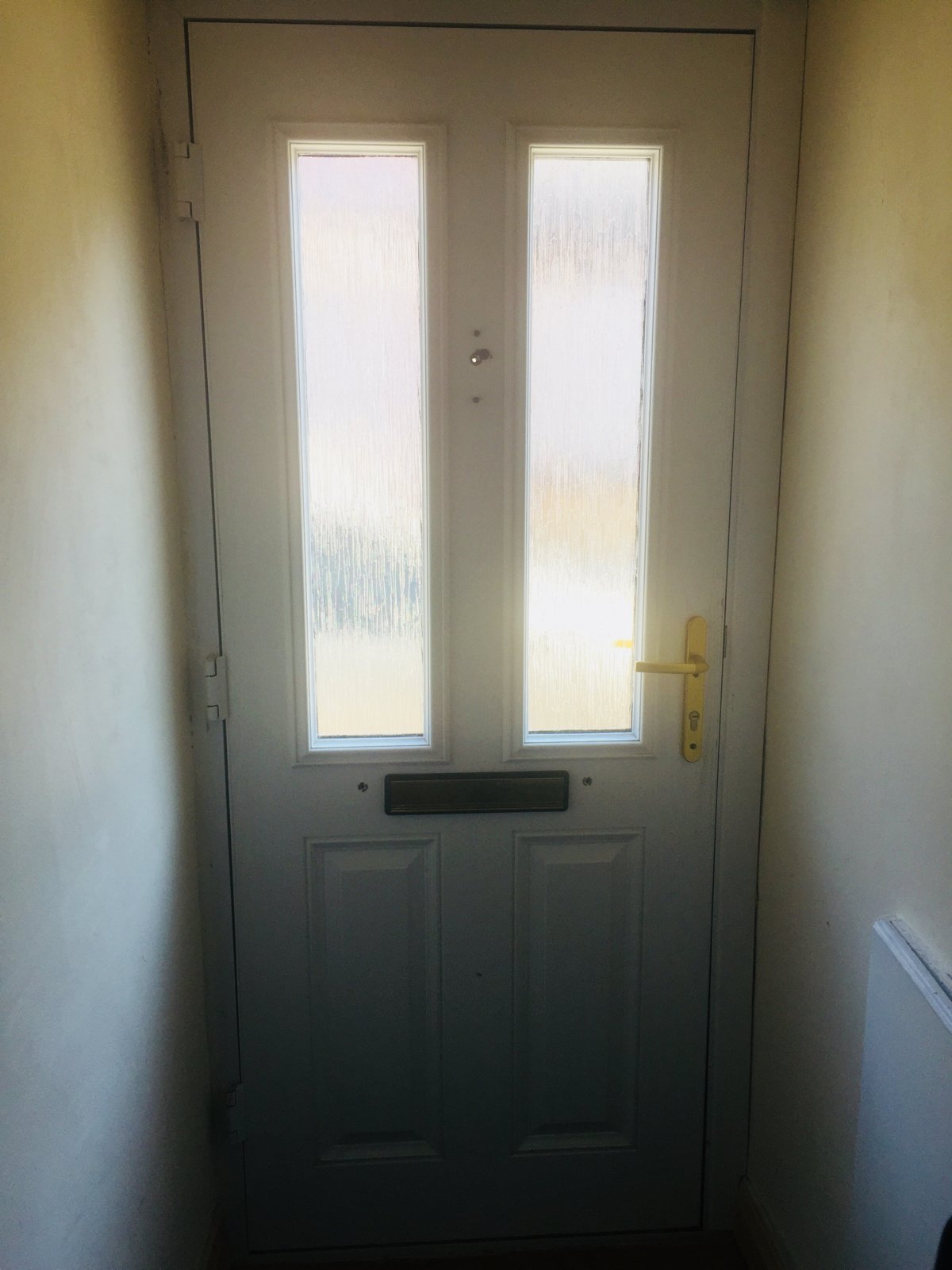 Composite door top corner hitting frame DIYnot Forums