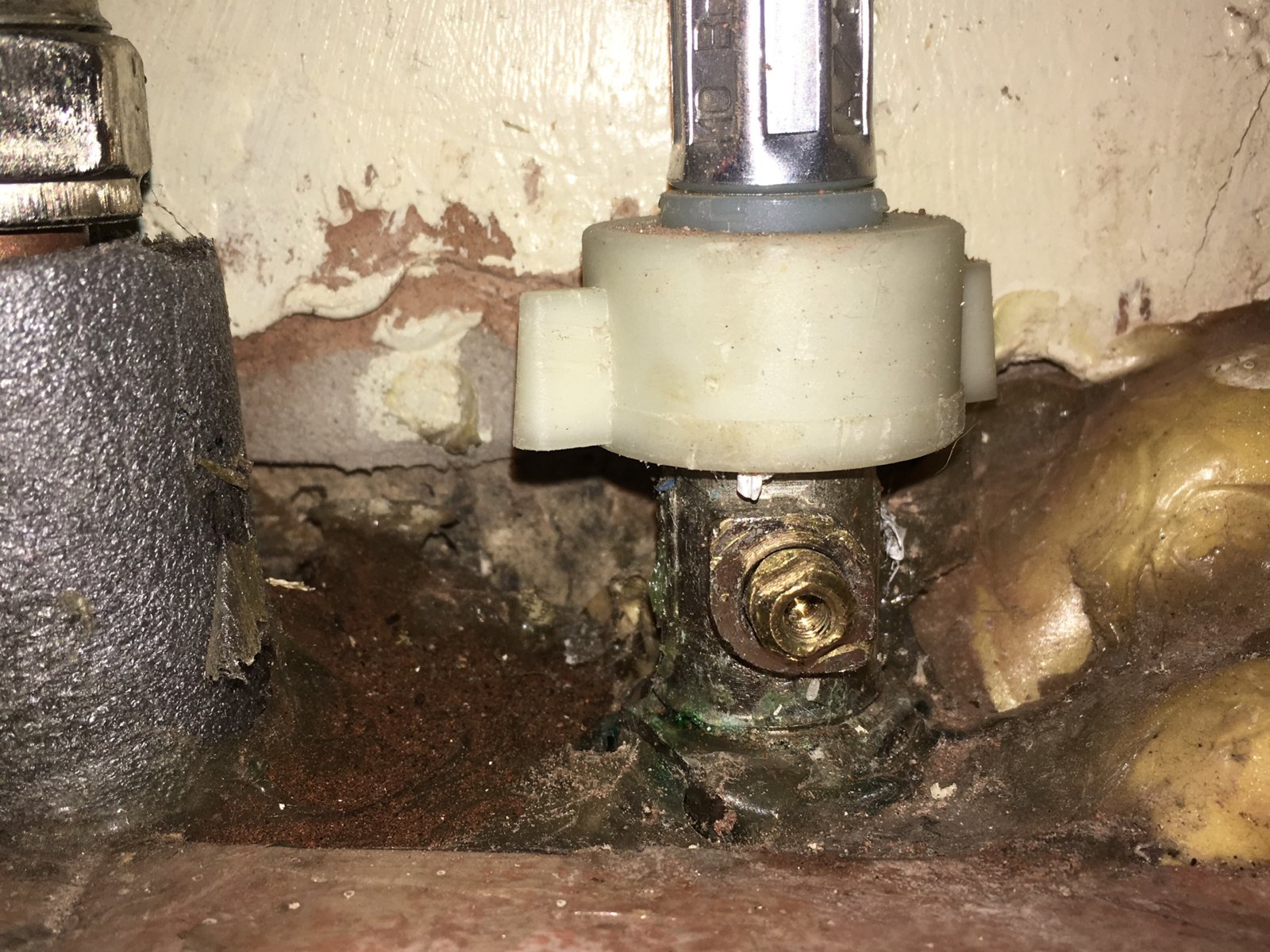 Turn off washing machine valve DIYnot Forums