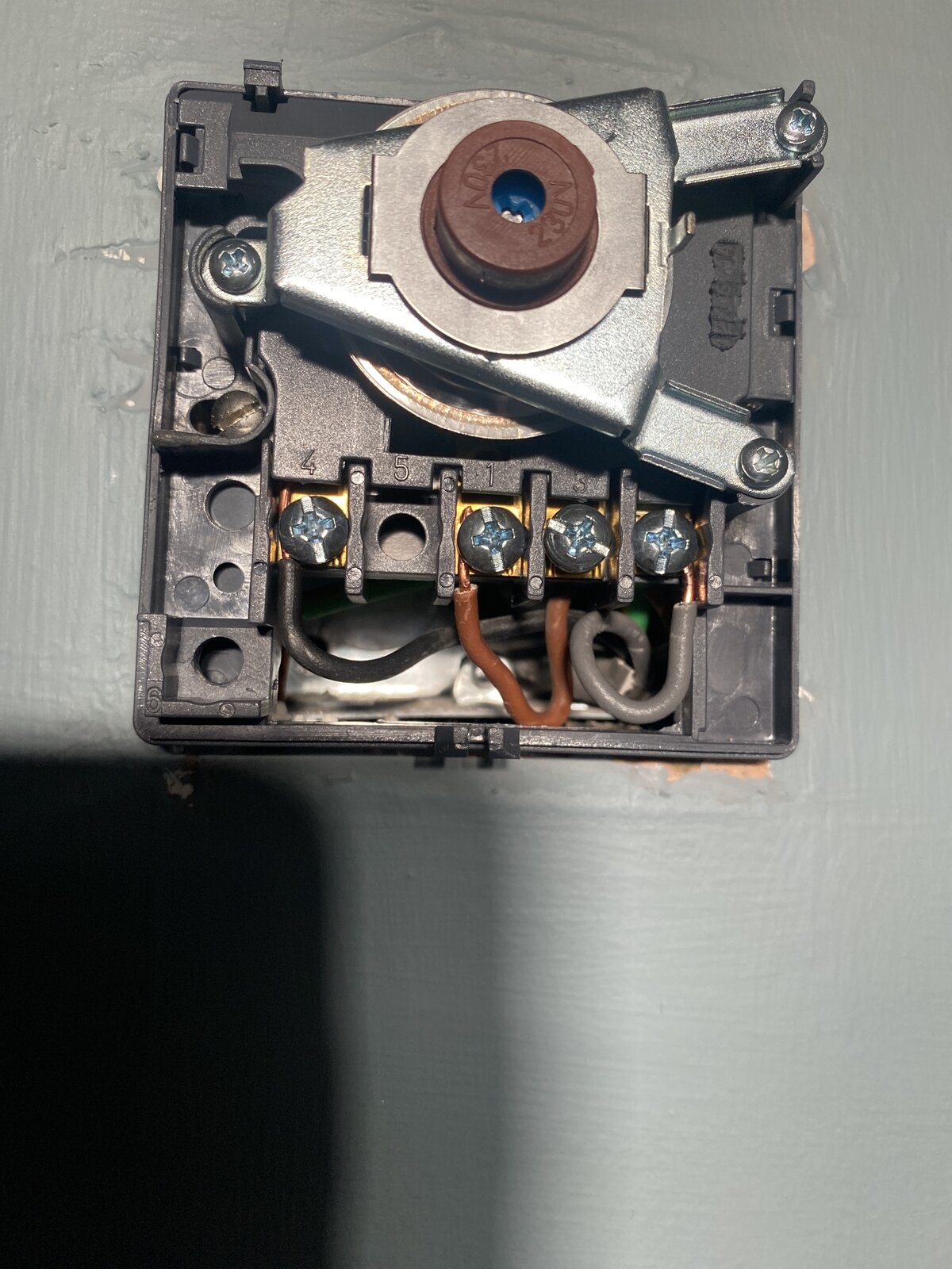 Underfloor Heating Thermostat blowing fuse DIYnot Forums