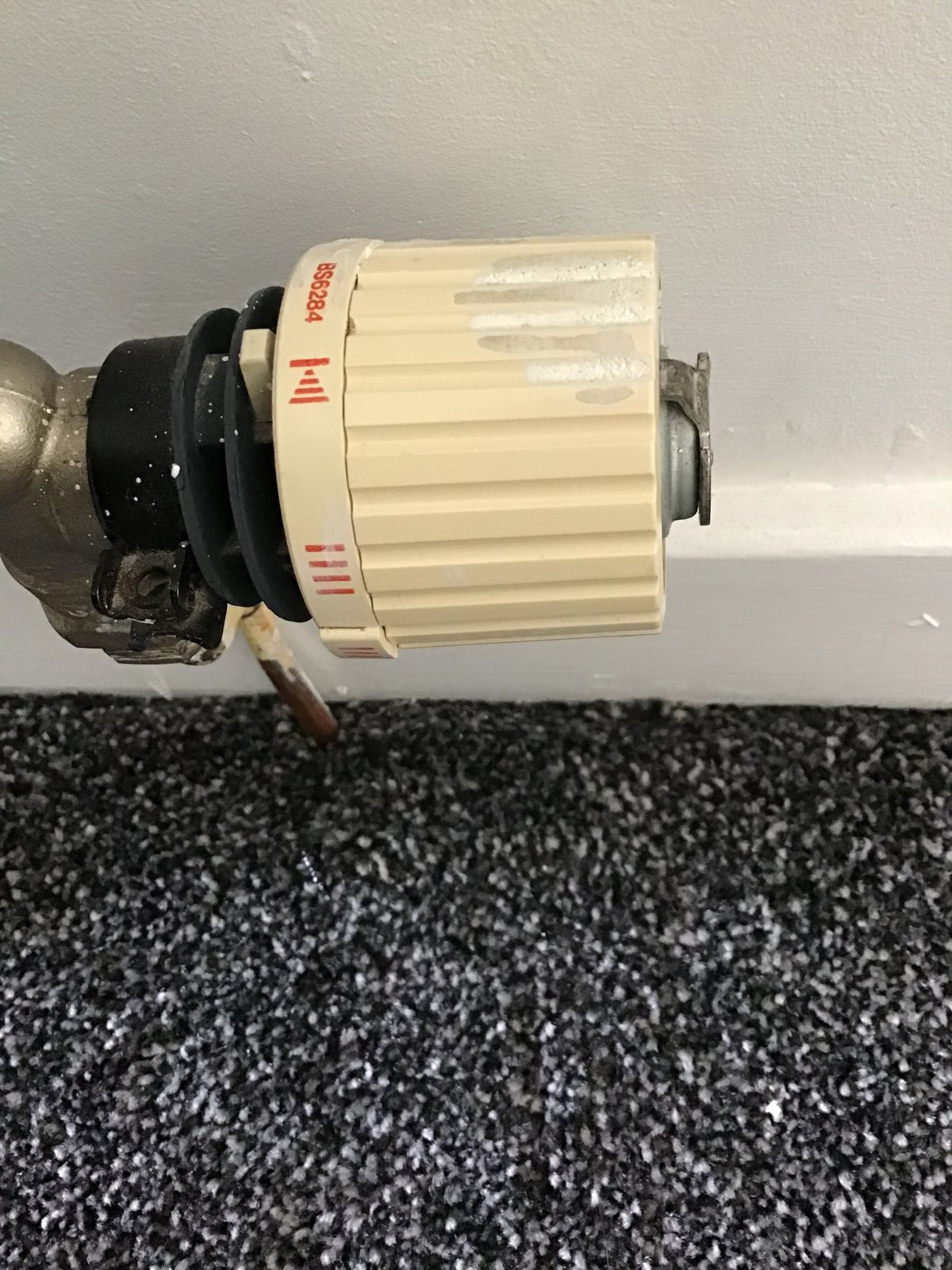 Danfoss thermostatic valve. DIYnot Forums