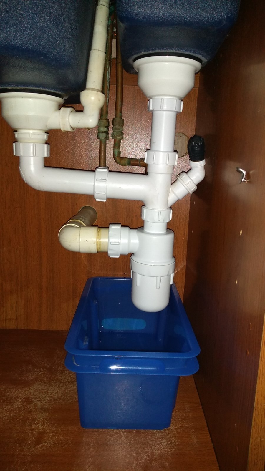 Leaking bottle trap, can you buy just the seal, just the bottom section