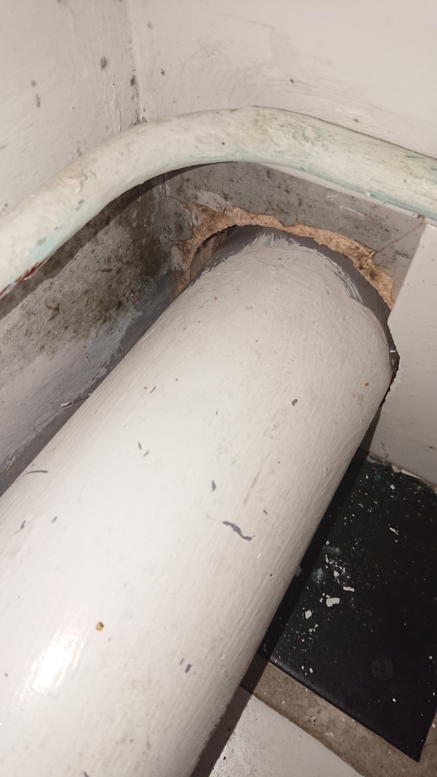 Sealing around a hard to access soil pipe DIYnot Forums
