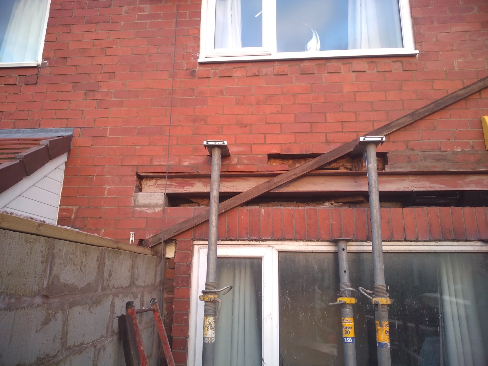 Vertical lead cladding/flashing DIYnot Forums