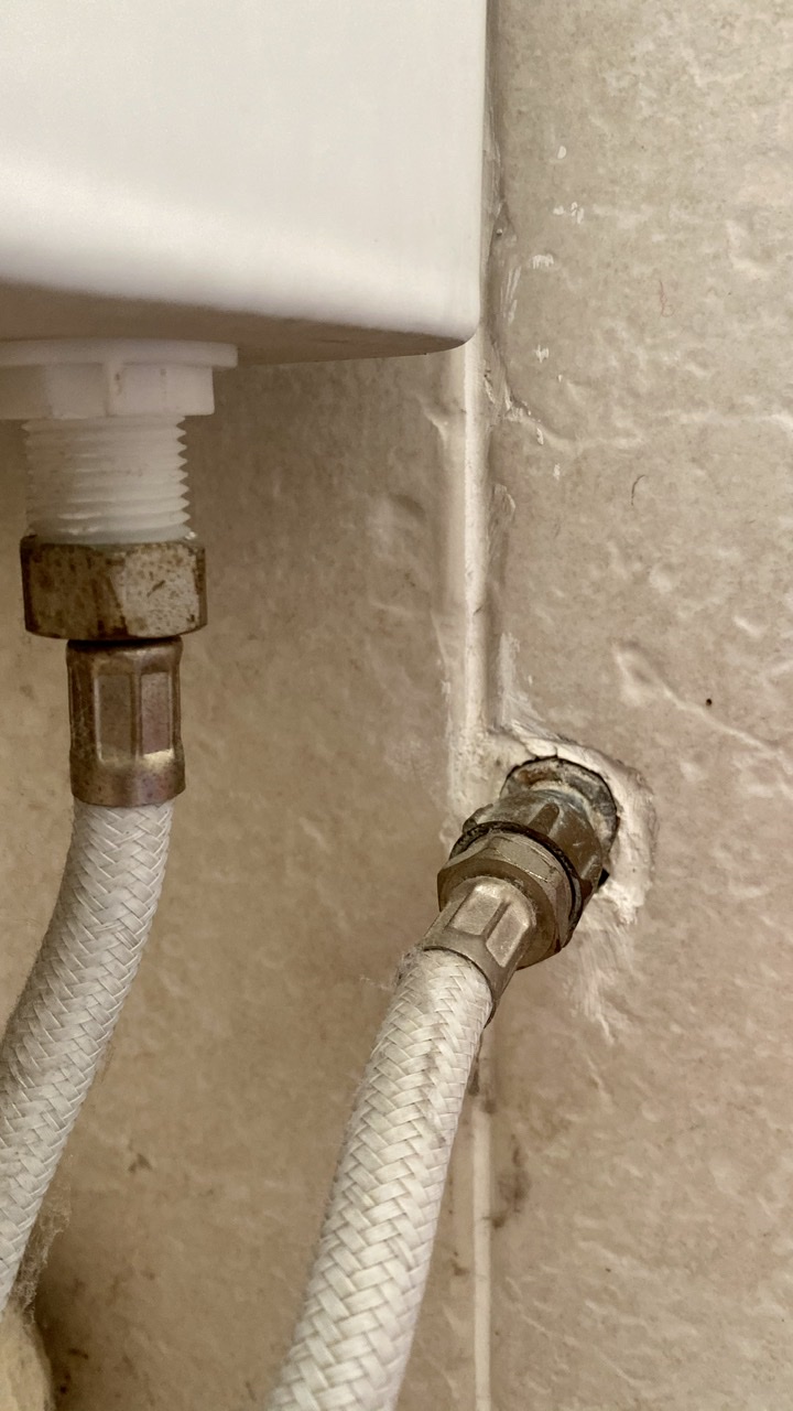 Outside tap from toilet feed... DIYnot Forums