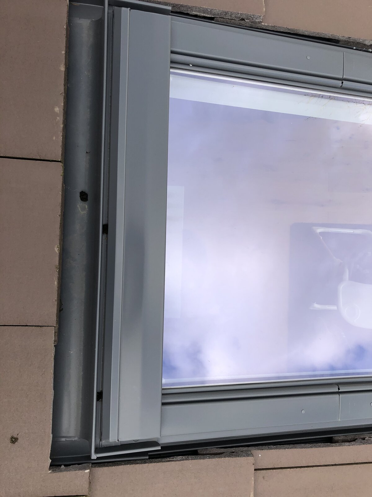 Roof leaking below Velux Page 2 DIYnot Forums