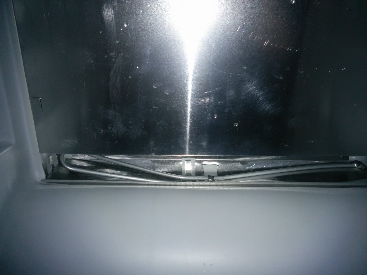 Indesit CTA55 Freezer Icing Up At Bottom (blocked drainage?) DIYnot