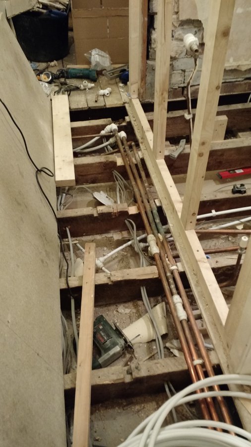 2015-12-05 19.15.14.jpg