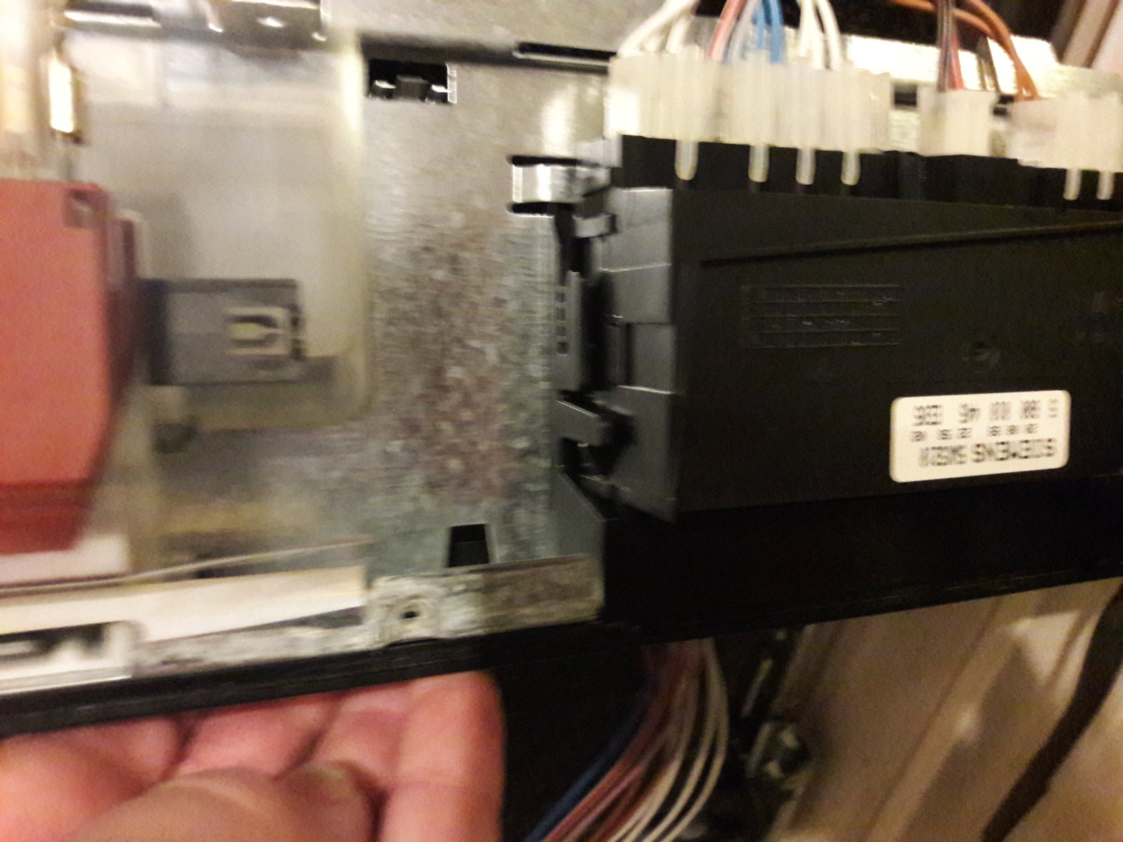 Neff Dishwasher not heating the water How do I get to the pcb