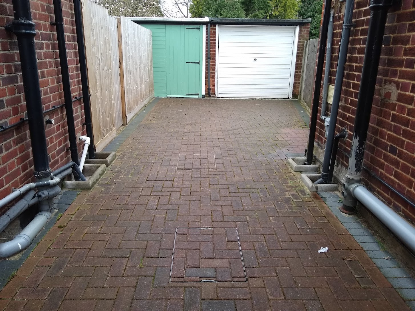 2022 03 16 Back of drive.jpg