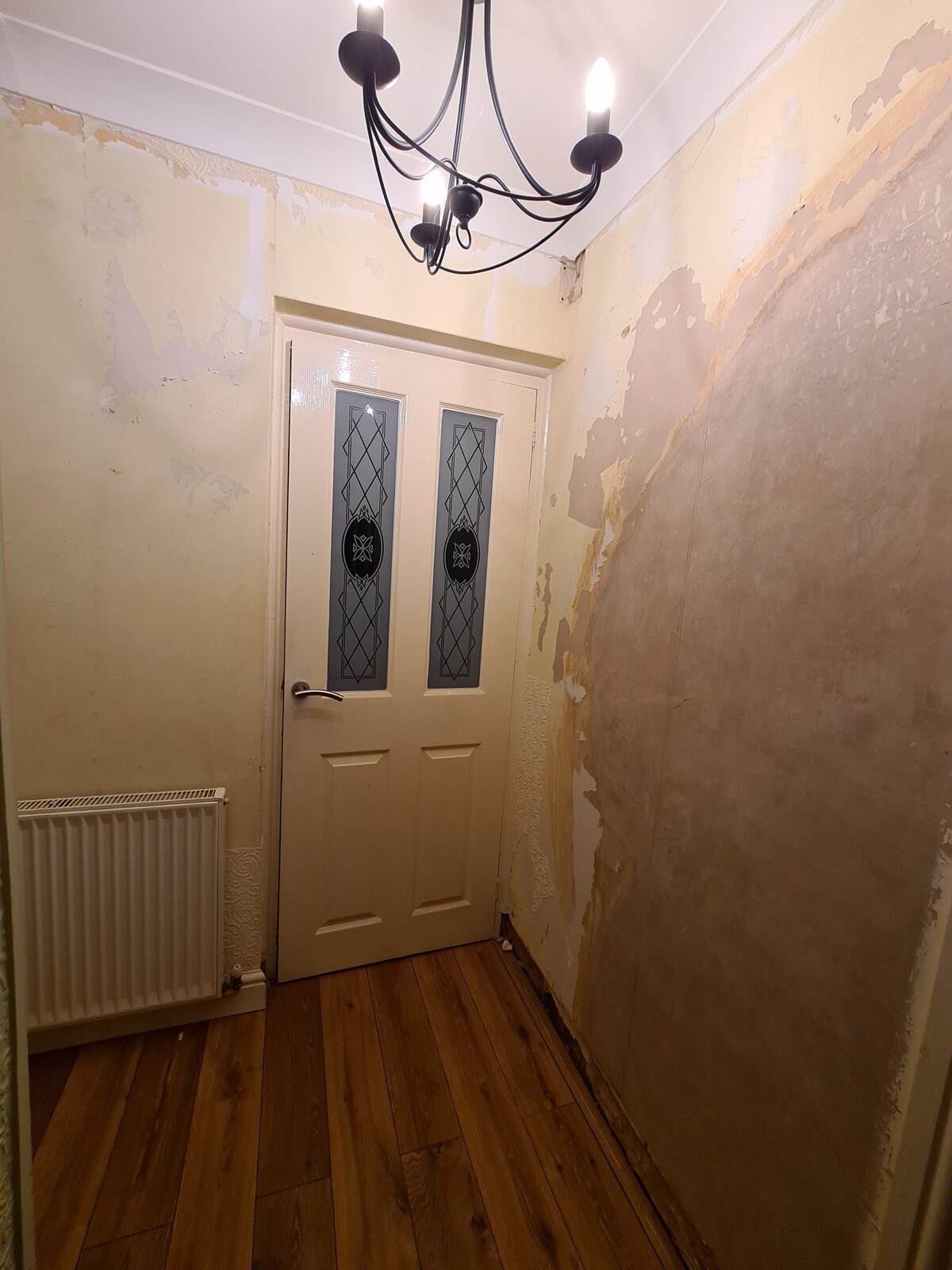 Is this distemper paint, plaster, glue or other? DIYnot Forums