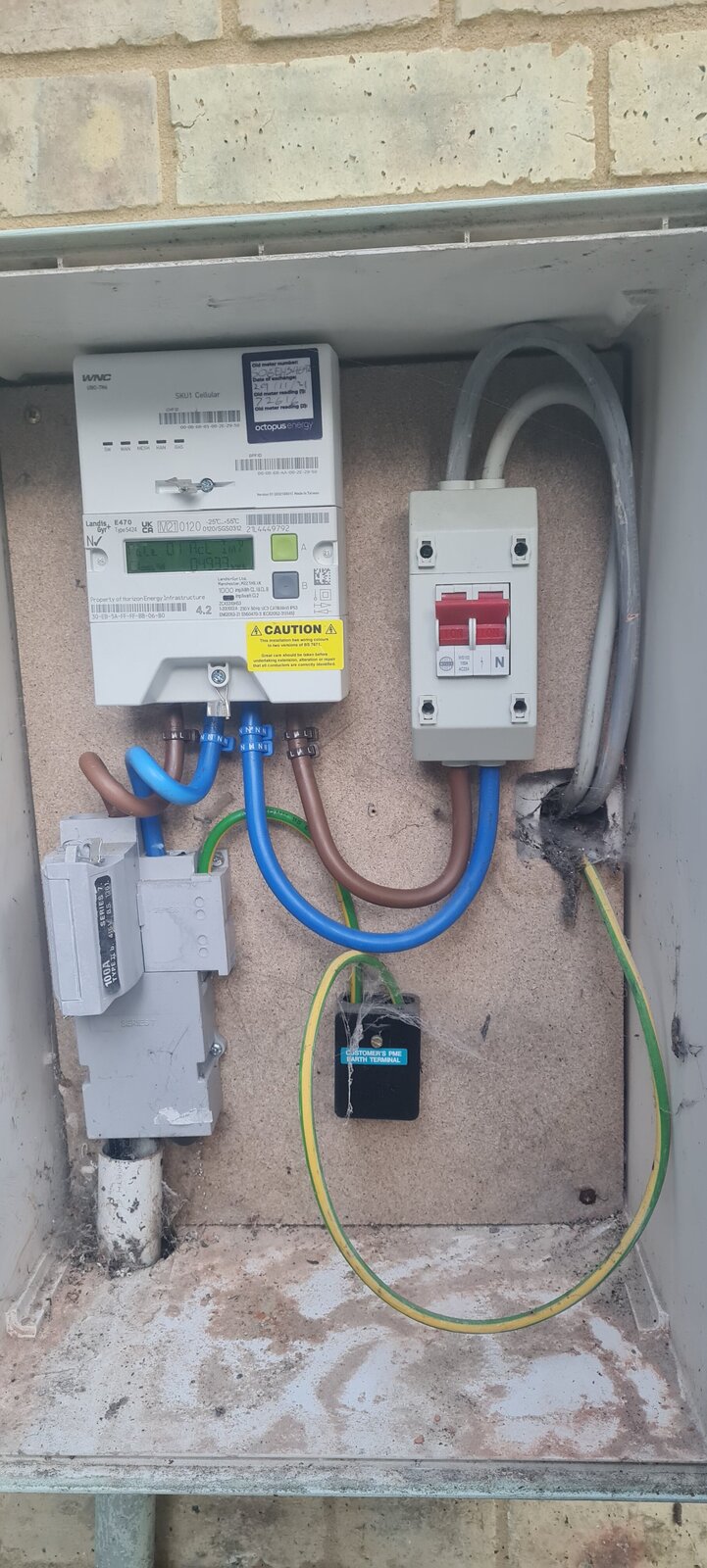 Gas Meter earth bonding help DIYnot Forums