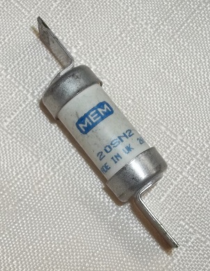 20sn2 fuse.jpg