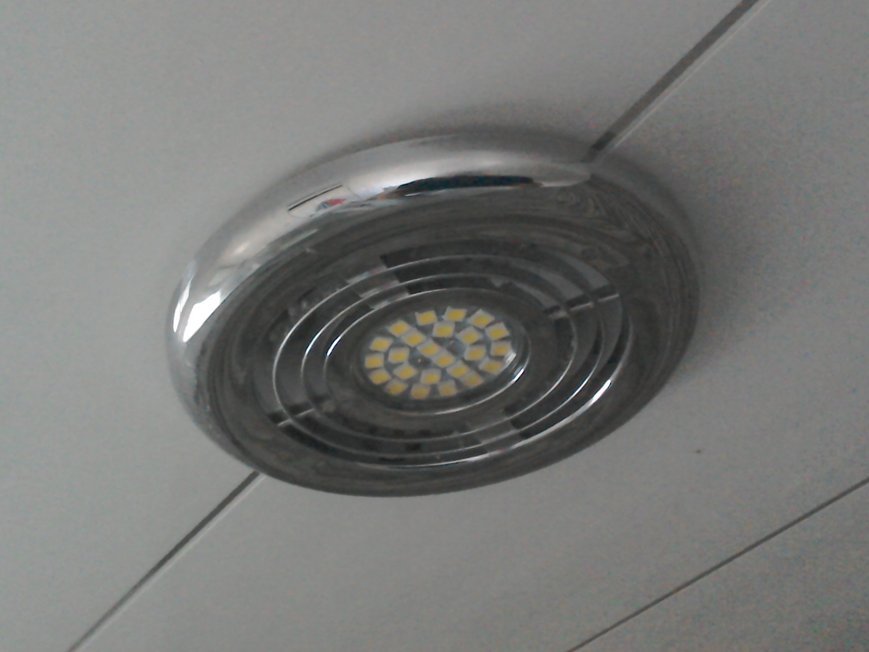 How to change a light bulb? (LED overshower) DIYnot Forums