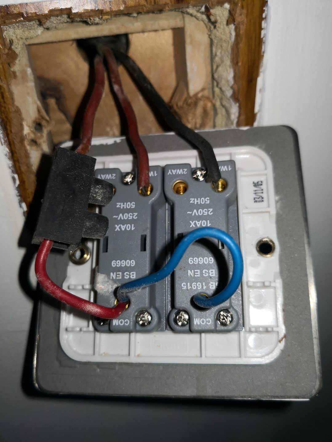 Wiring A Two Way Light Switch With Double Switch Wiring Diagram And