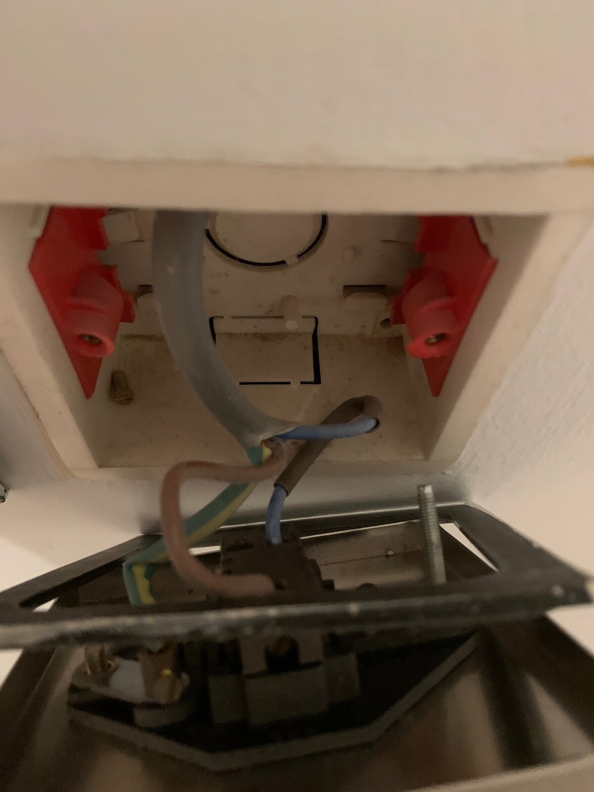 bathroom fan isolator advice DIYnot Forums