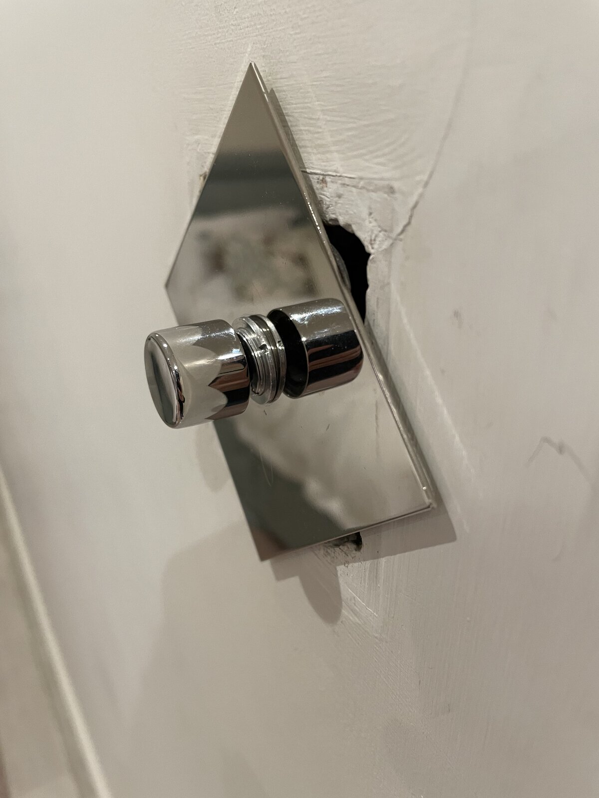 Dimmer light switch falling off wall DIYnot Forums