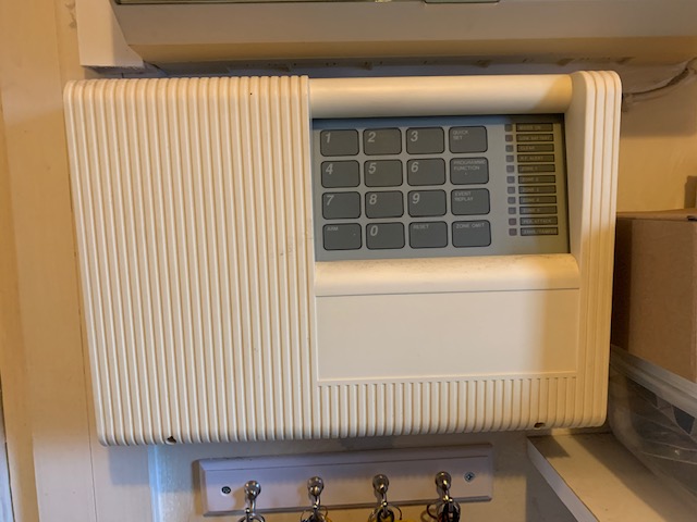 Test old ADT bell box and replace G3 panel | DIYnot Forums