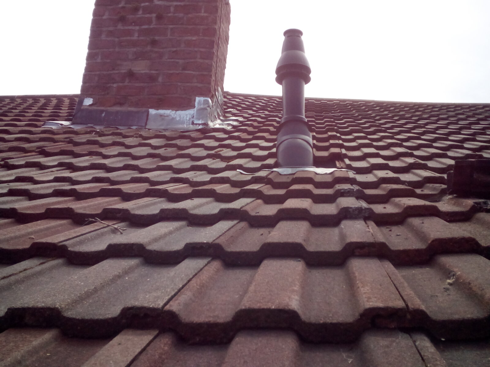 Roof leak possibly around vent pipe? DIYnot Forums