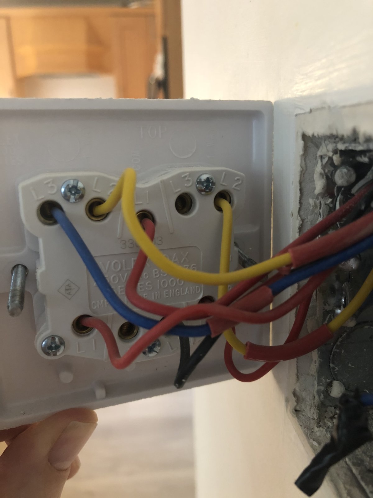 Light switch question DIYnot Forums