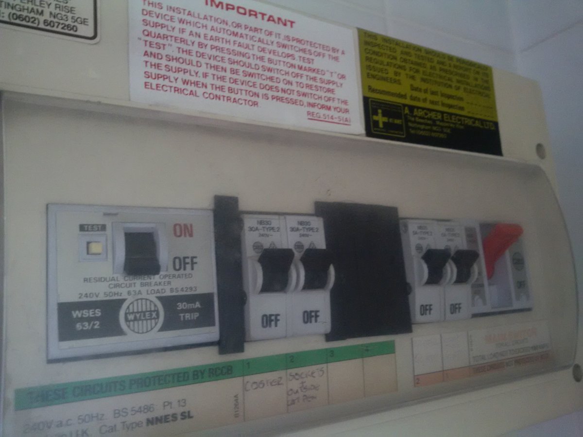 Bosch HBN435AGB Bottom Oven Not Working. Please Help! DIYnot Forums