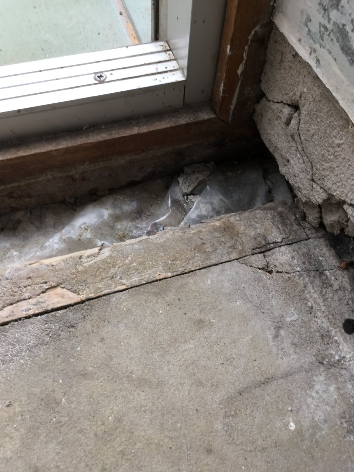 Concrete Floor DPM not to edges DIYnot Forums