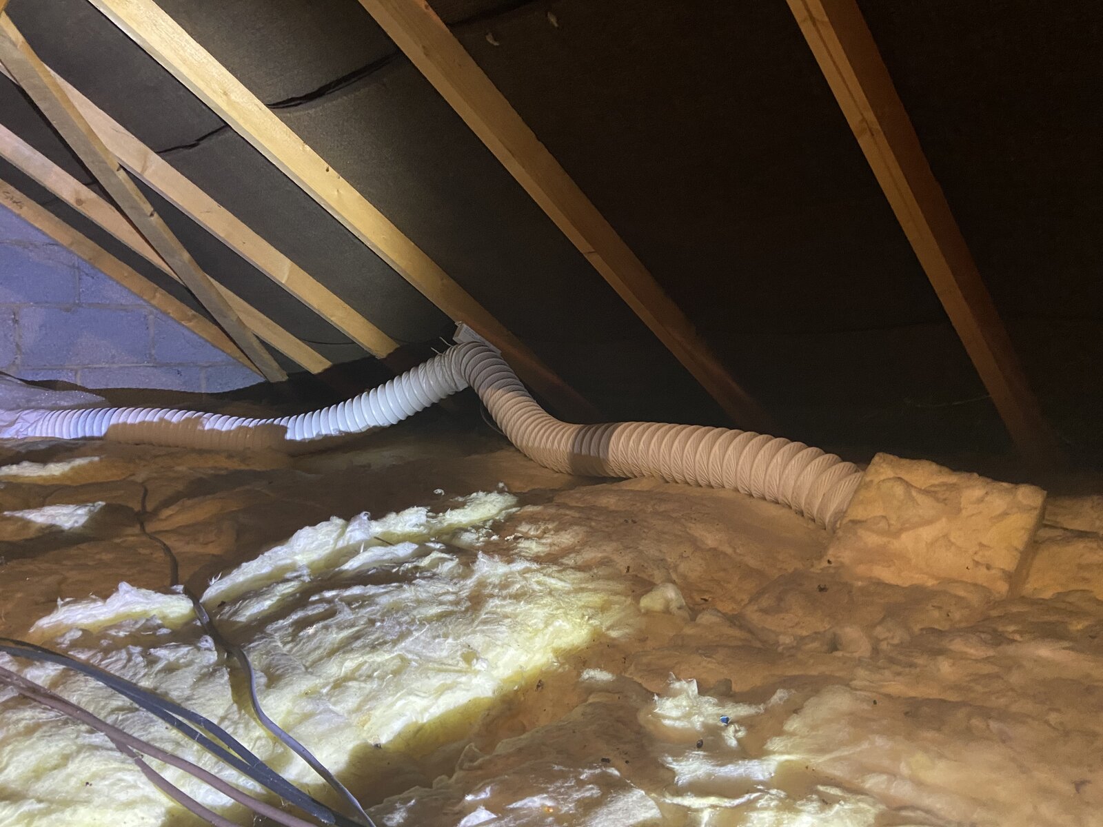 Bathroom extractor fan stopped working DIY replacement? DIYnot Forums