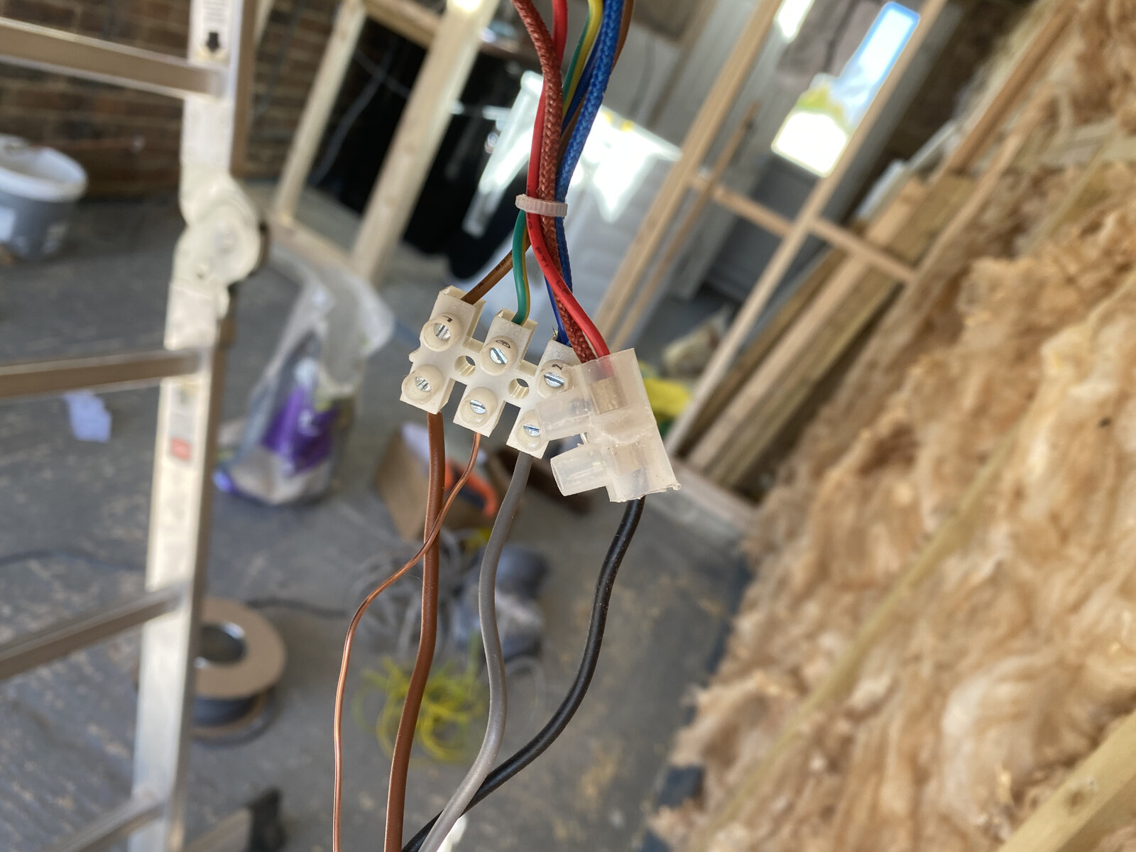 Outdoor sensor light wiring? DIYnot Forums