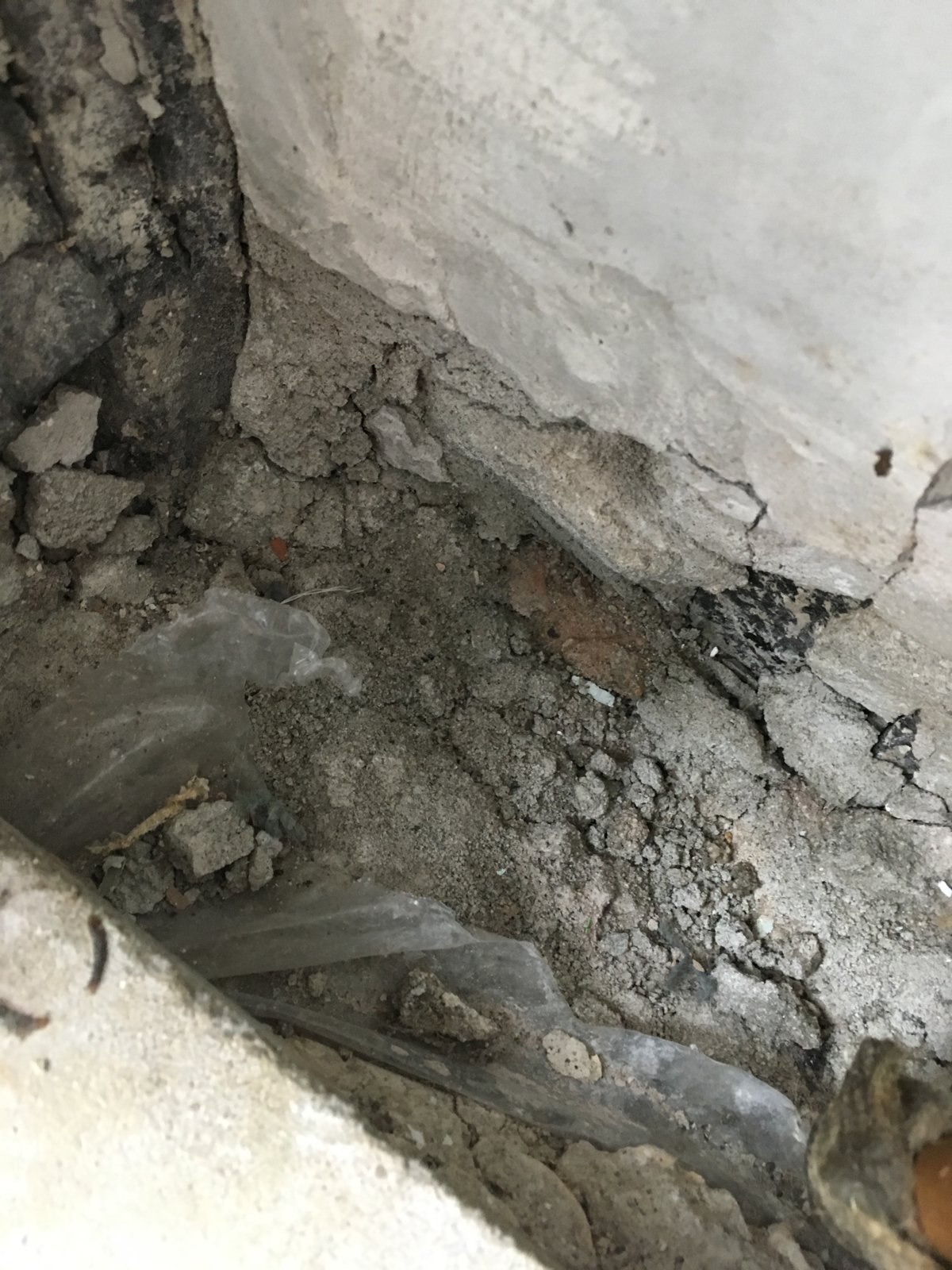 Concrete Floor DPM not to edges DIYnot Forums