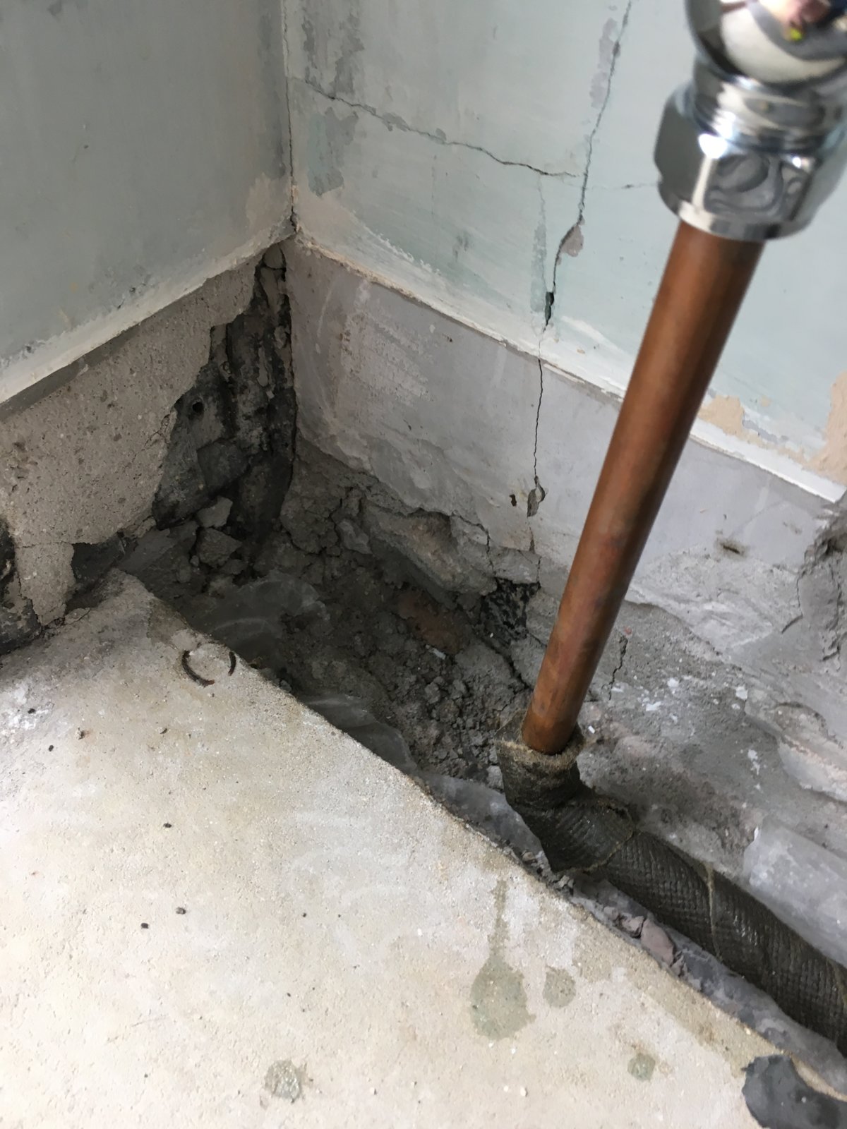 Concrete Floor DPM not to edges DIYnot Forums