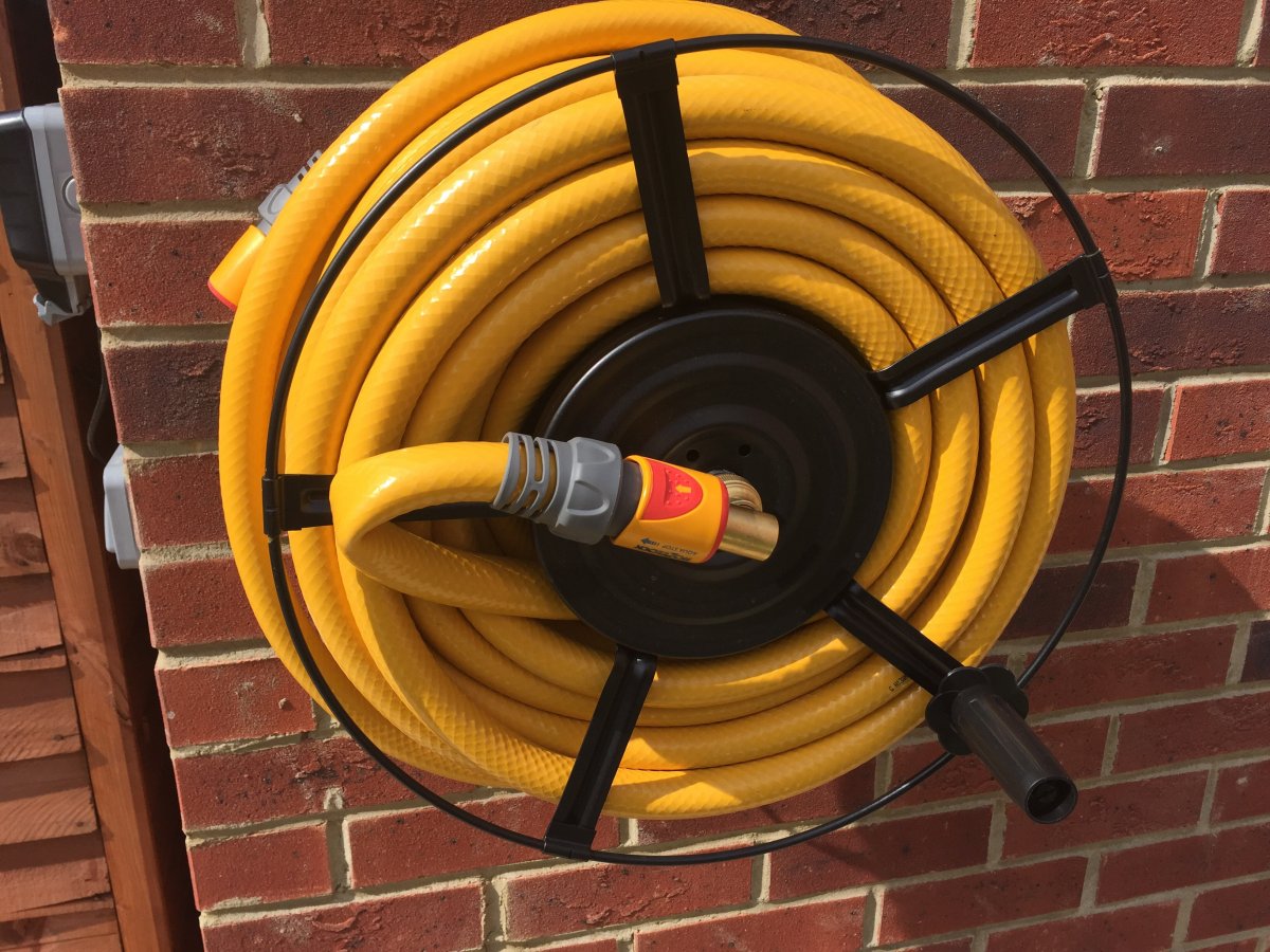 How to stop hose kinking on reel... DIYnot Forums