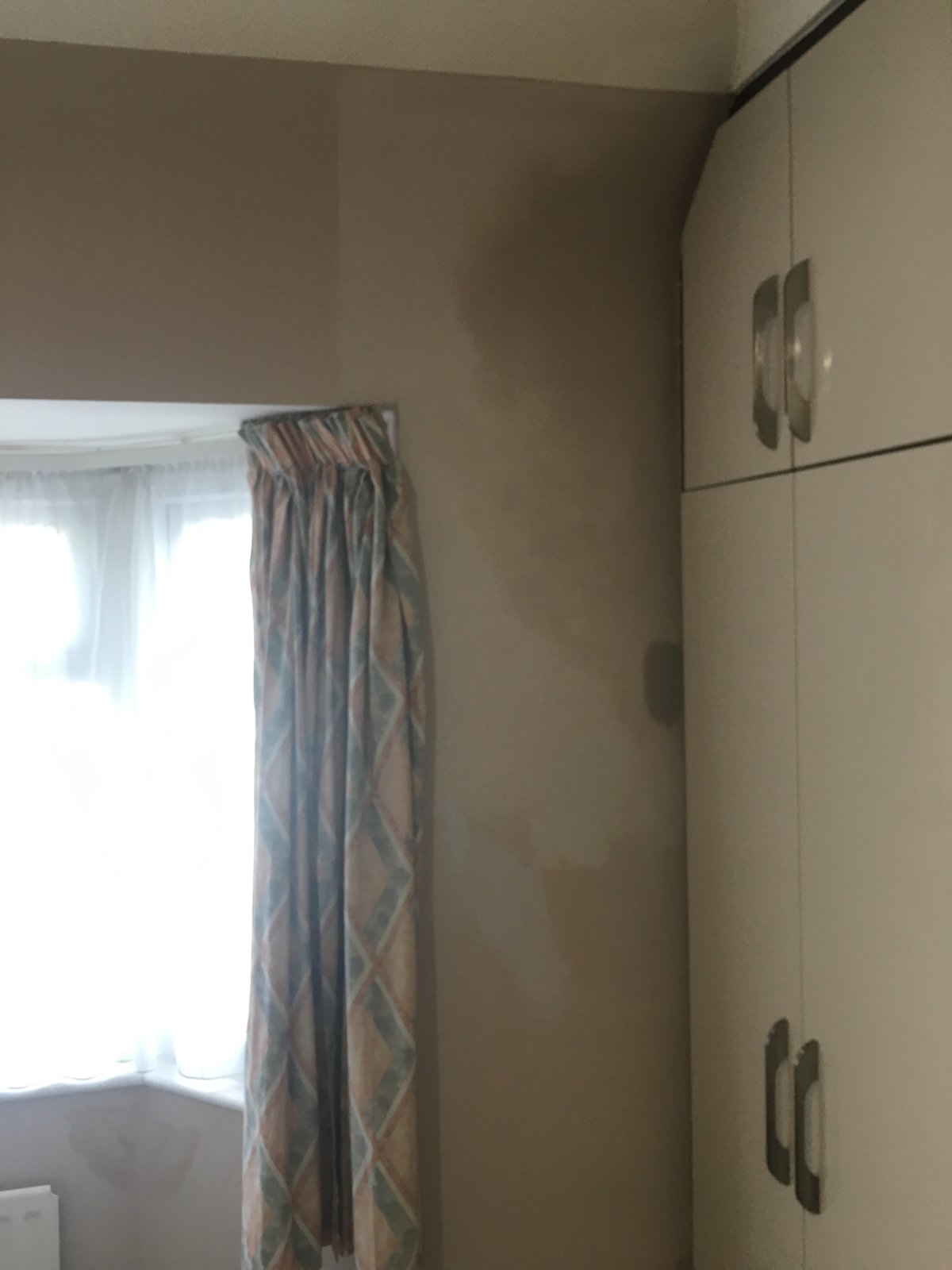 Damp patches on wall in bedroom, please help DIYnot Forums