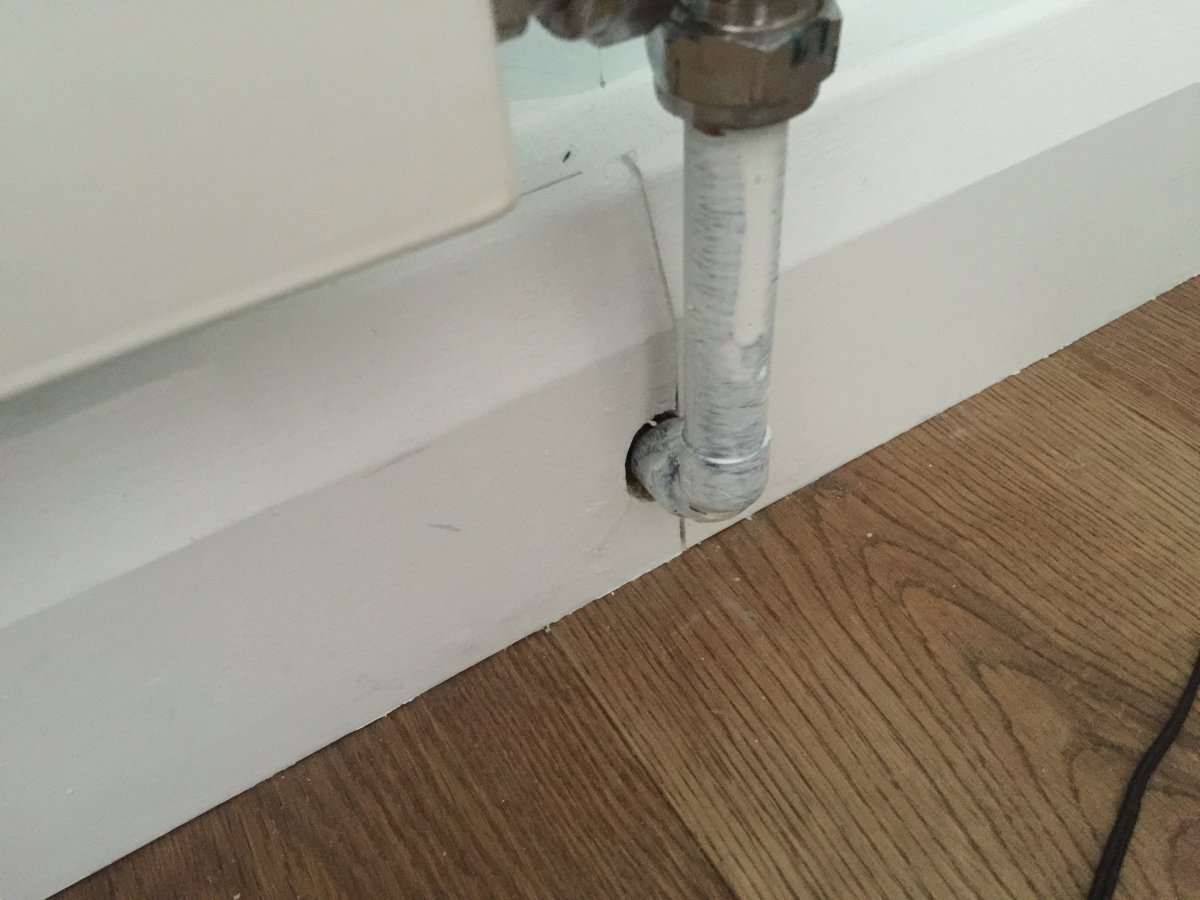 Tidying Up Around Radiator Pipes, How To Cut Tile Around Radiator Pipes