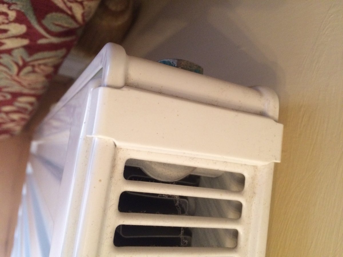 Replacement Radiator top grill clips DIYnot Forums